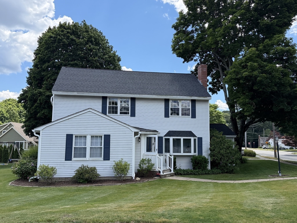 22 Abbott Rd