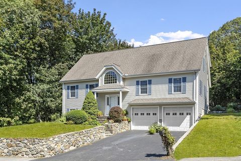 64 Harrison Ave Wakefield MA 01880