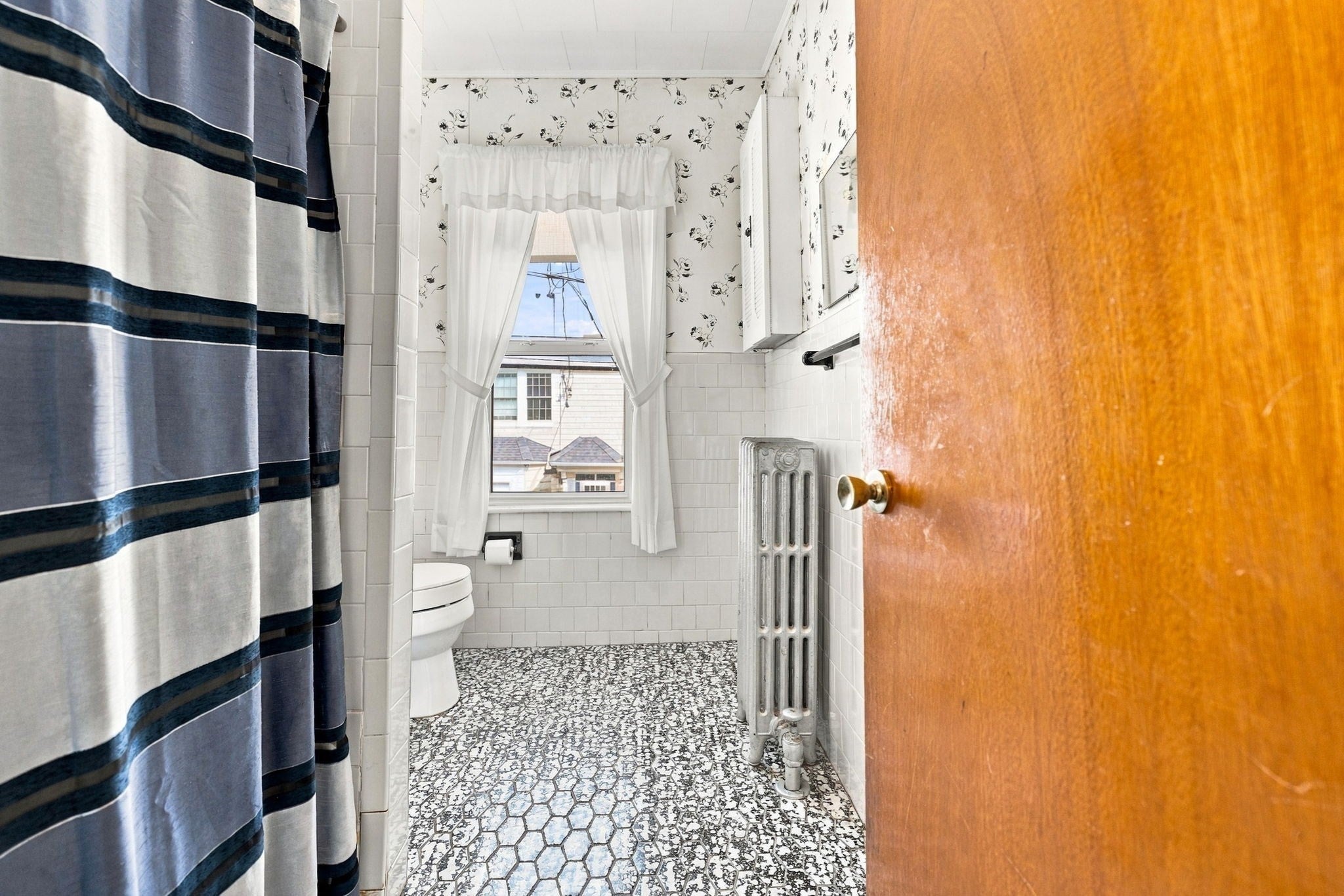 801-1/2 E 3rd St, Boston, MA Photo #18