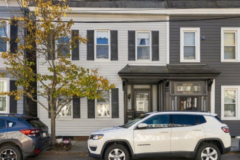Photo of 801-1/2 E 3rd St, Boston, MA 02127 (MLS # 73592969)