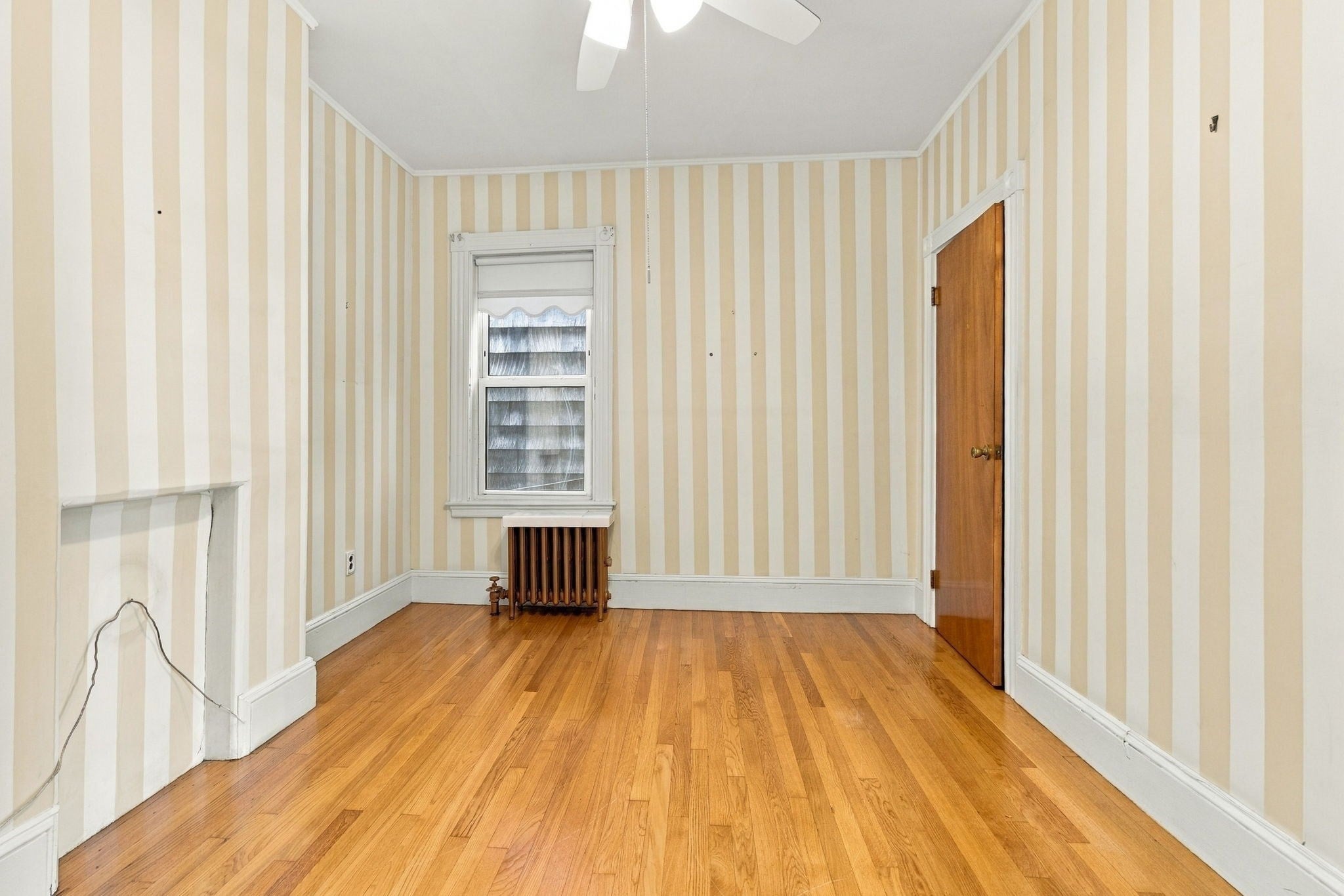 801-1/2 E 3rd St, Boston, MA Photo #24