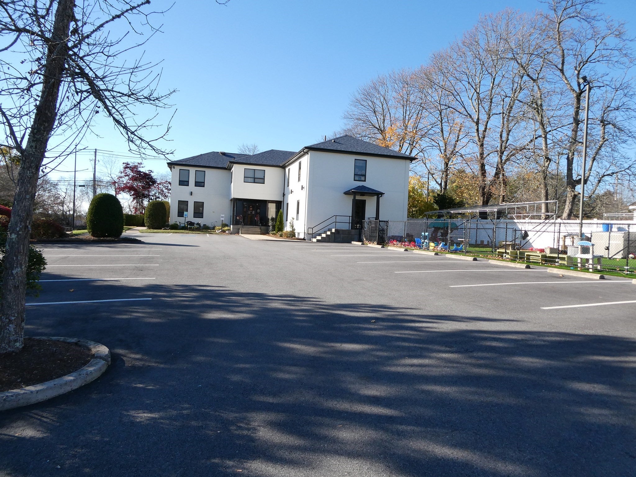 445 Faunce Corner Rd