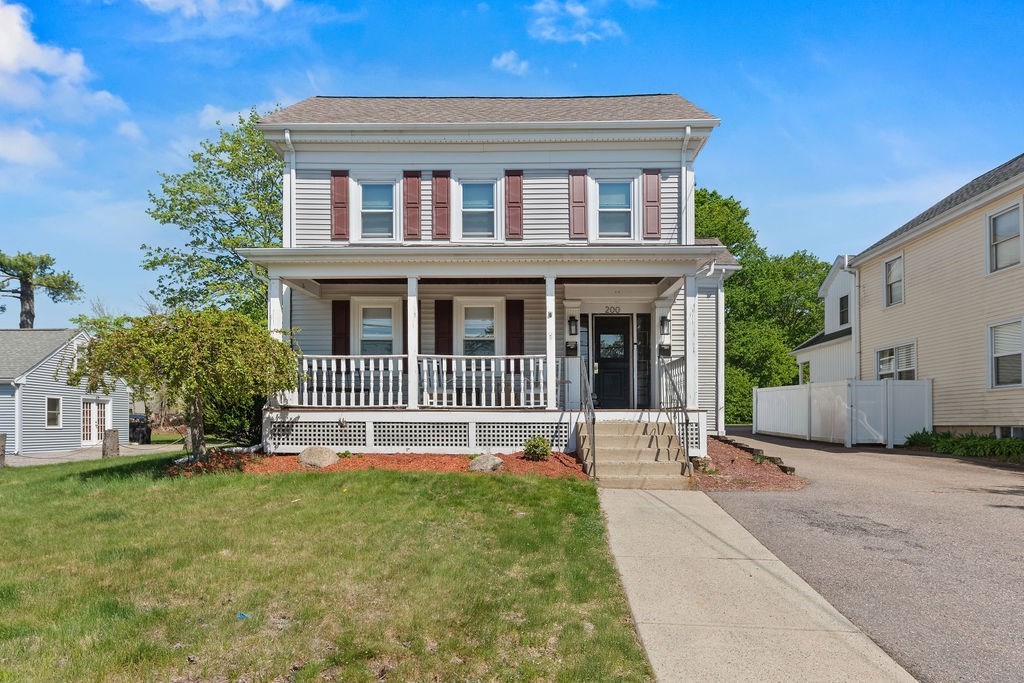 200 Union St