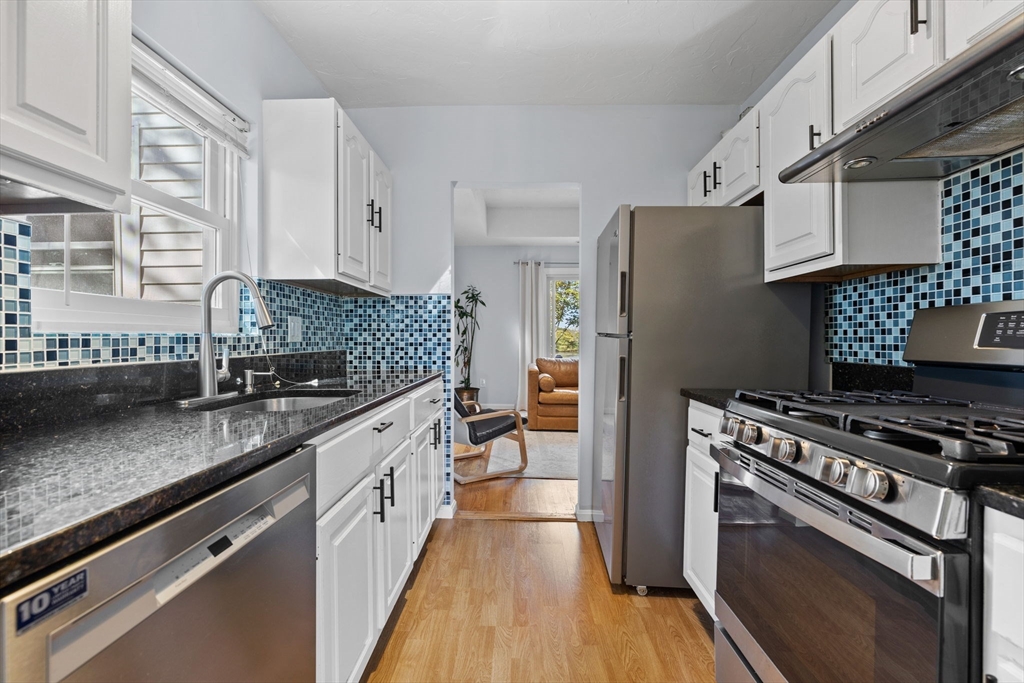 45 W Emerson 4