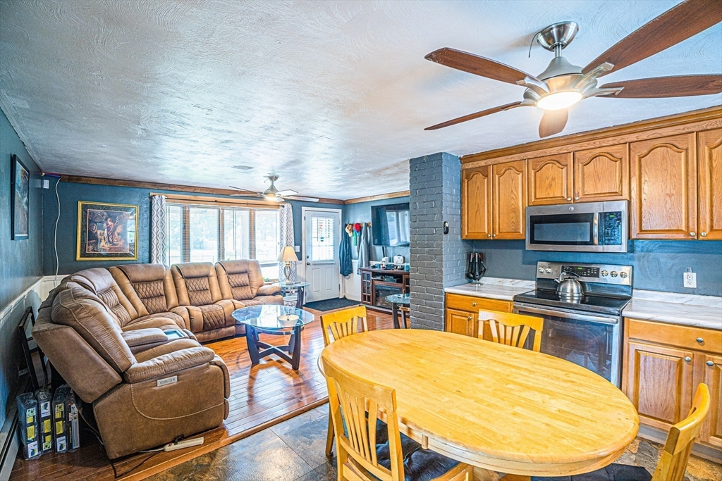 214 Hovenden Ave