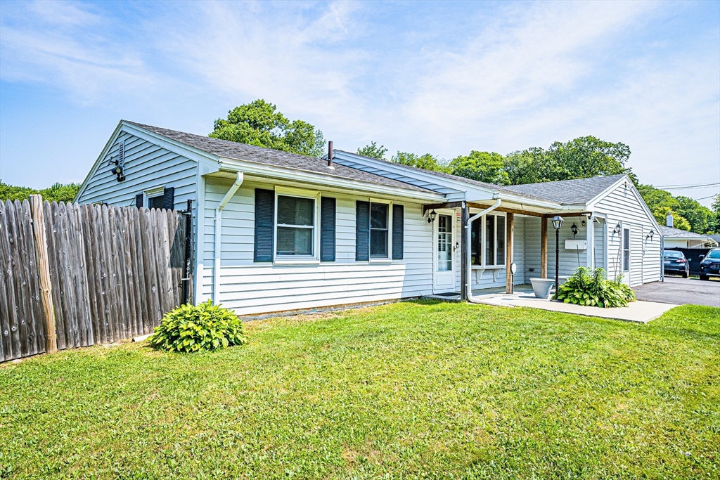 214 Hovenden Ave