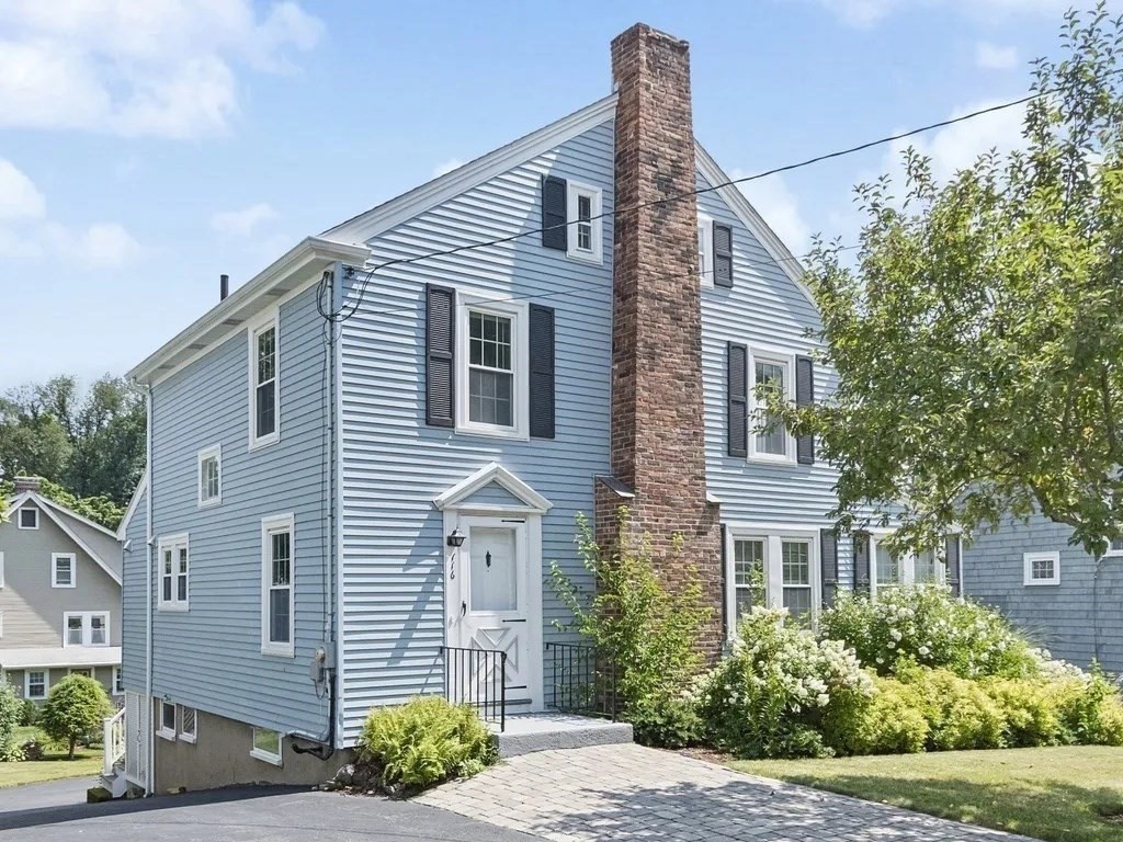 116 Villa Street
