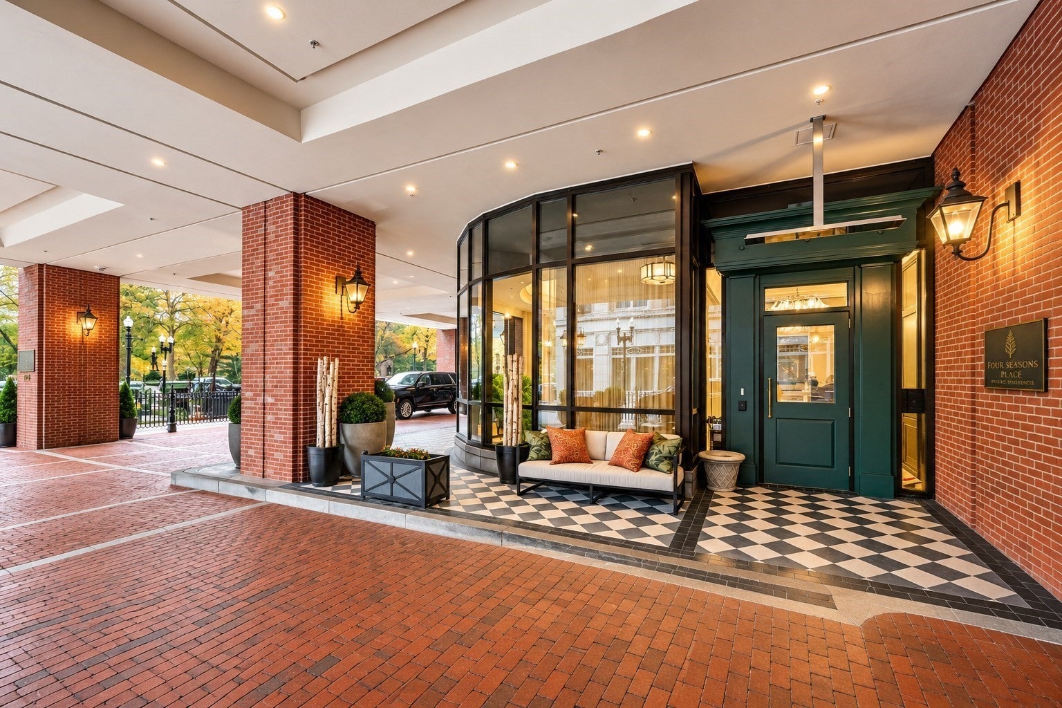220 Boylston St 1514