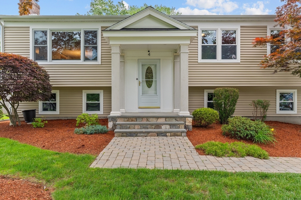 4 Richard Circle