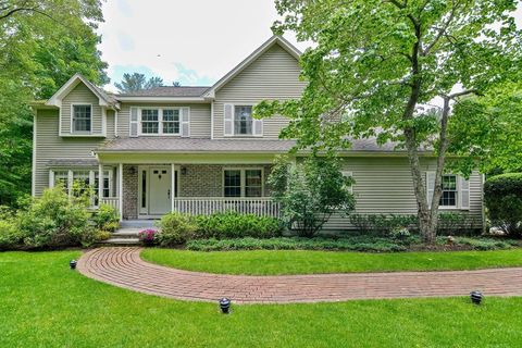 70 Randall St Easton MA 02356