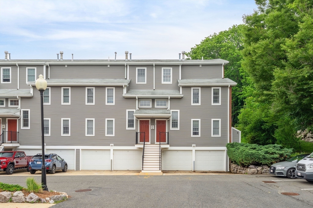 36 N Stone Mill Dr 1224
