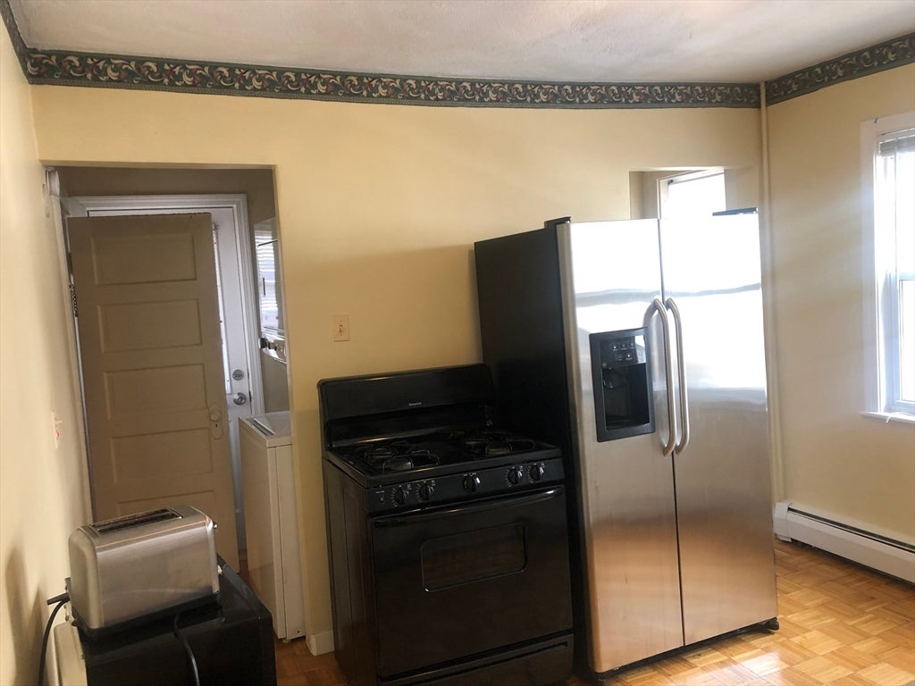 29 Chetwynd Rd #1, Somerville, MA Photo #2