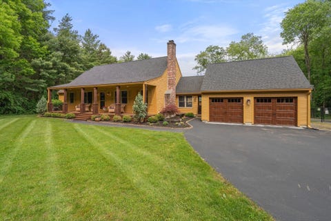 Photo of 17 Leonard St, Lakeville, MA 02347 (MLS # 73527154)