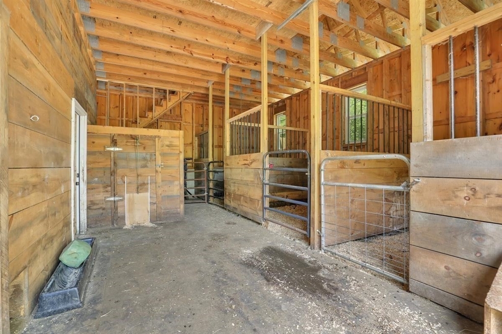 41 Woronoco Rd, Blandford, MA Photo #37