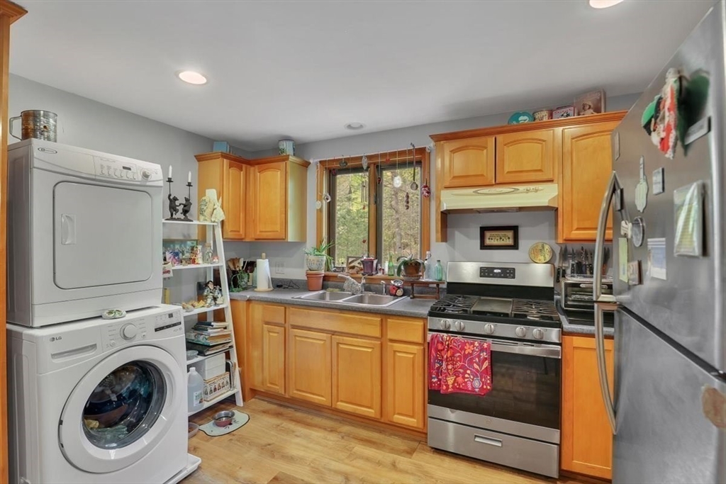 41 Woronoco Rd, Blandford, MA Photo #28