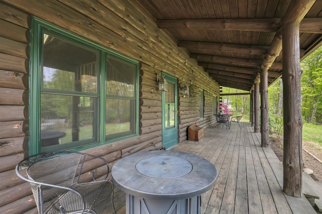 41 Woronoco Rd, Blandford, MA Photo #2