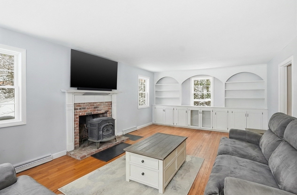 233 Mount Vernon Street