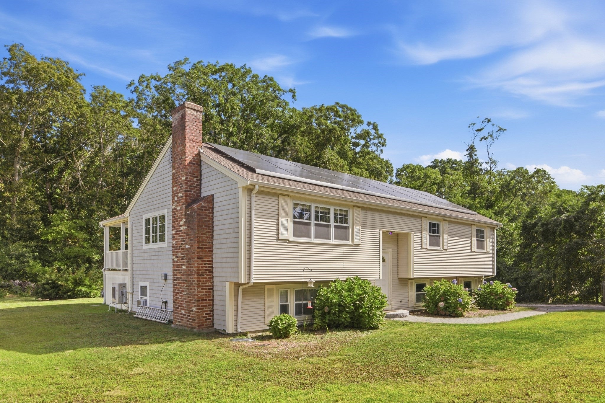 14 Bramble Bush Drive