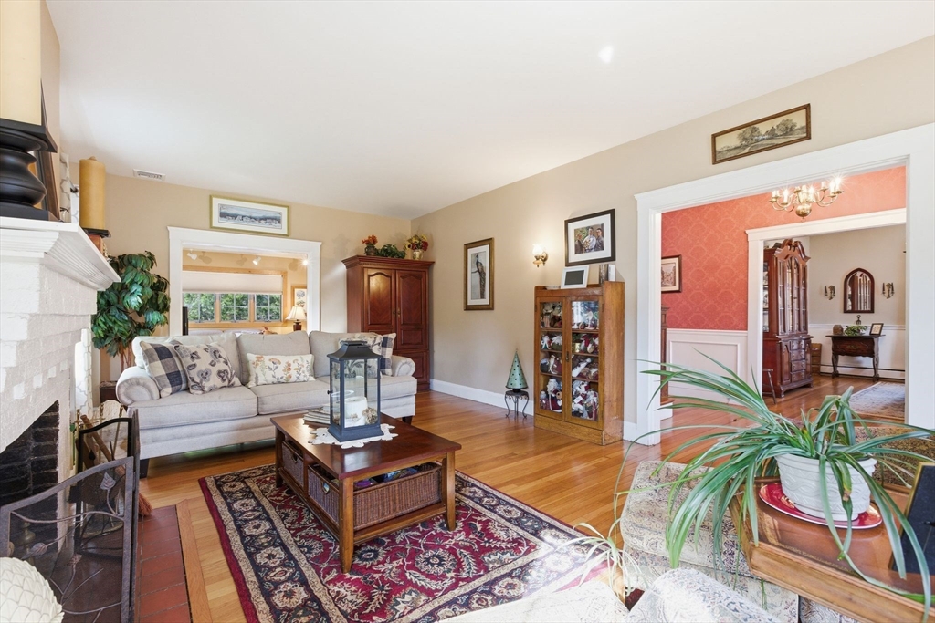 181 Franklin St, Stoneham, MA Photo #8