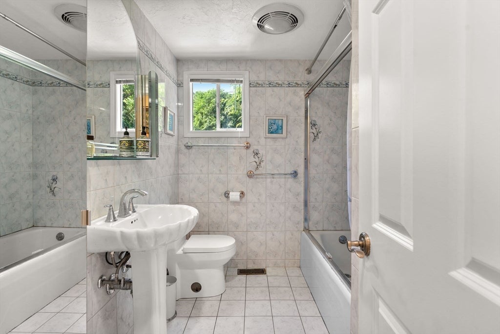 145 Popponesset Island Rd, Mashpee, MA, 145 Popponesset Island Rd, Mashpee, MA Photo #31