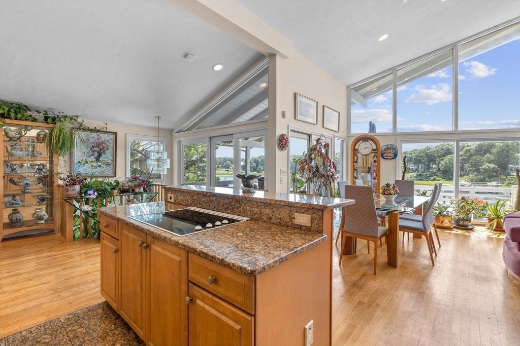 145 Popponesset Island Rd, Mashpee, MA, 145 Popponesset Island Rd, Mashpee, MA Photo #9