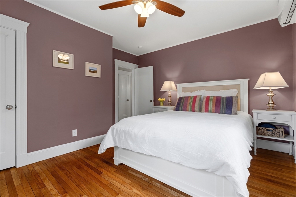 460 Baker Street, Boston, MA Photo #25