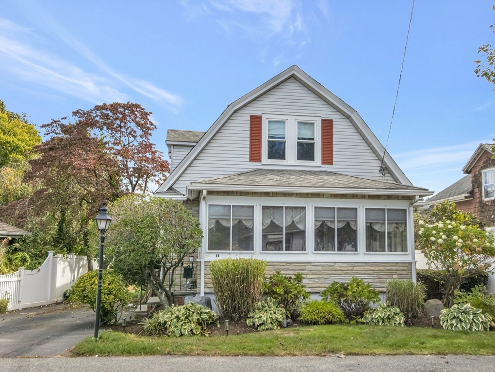 44 Braintree Ave