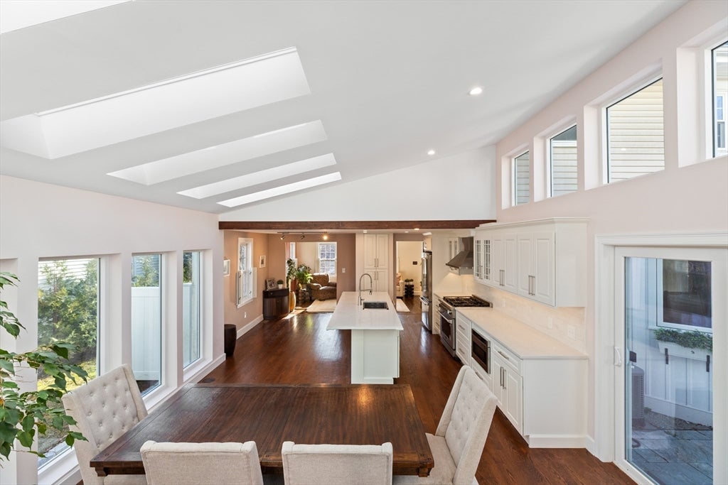 27 Broad Cove Rd, Hingham, MA Photo #7