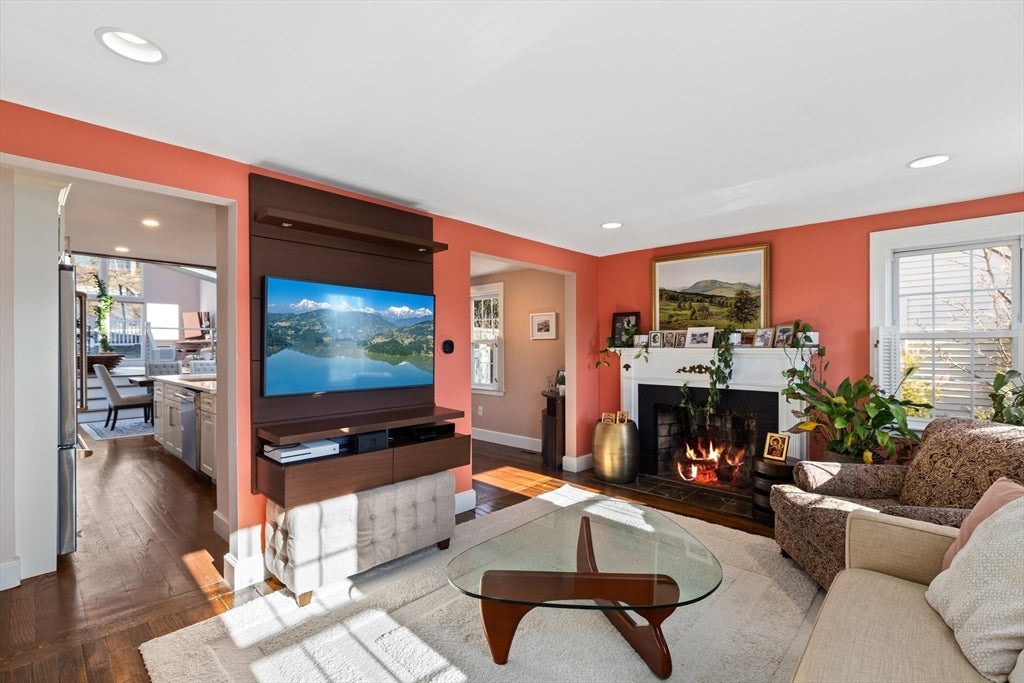 27 Broad Cove Rd, Hingham, MA Photo #11