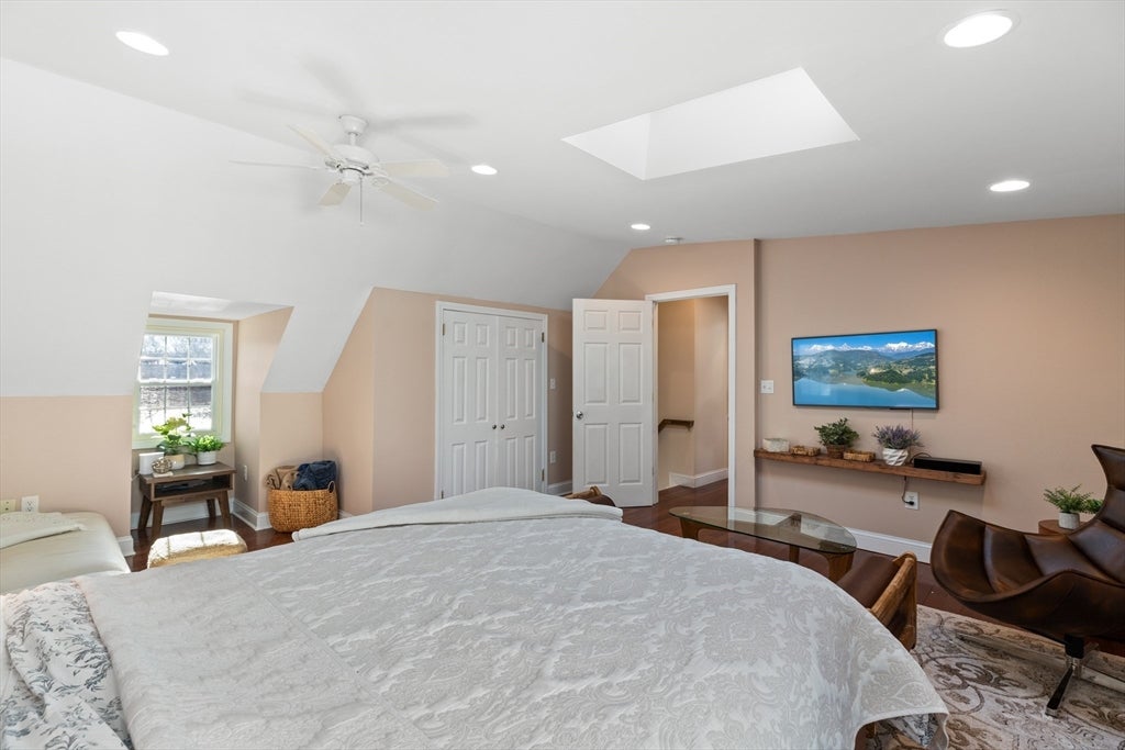 27 Broad Cove Rd, Hingham, MA Photo #20
