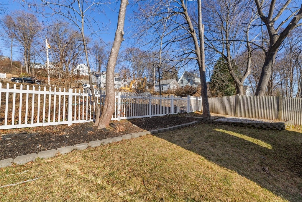 27 Broad Cove Rd, Hingham, MA Photo #29