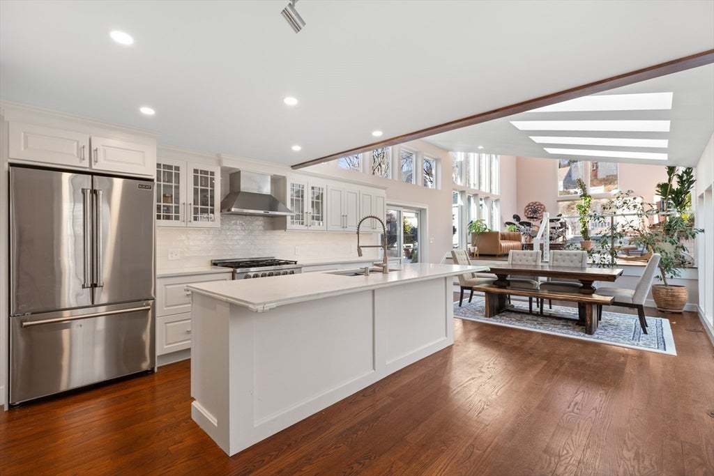 27 Broad Cove Rd, Hingham, MA Photo #8