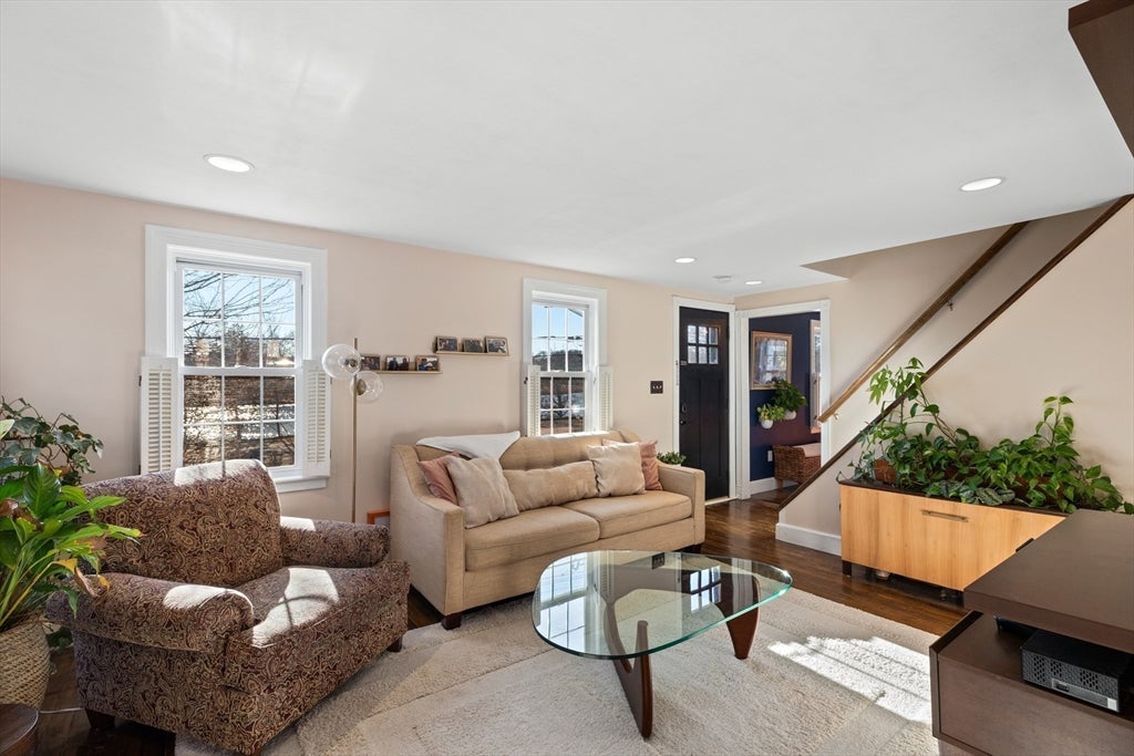 27 Broad Cove Rd, Hingham, MA Photo #13