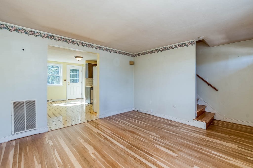 85 Lancaster Rd 85