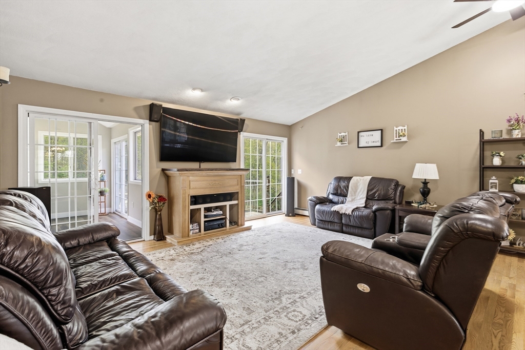 99 Burlingame Rd, Smithfield, RI Photo #9