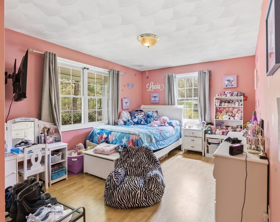 99 Burlingame Rd, Smithfield, RI Photo #24