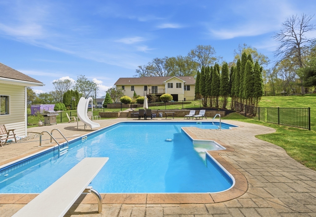 99 Burlingame Rd, Smithfield, RI Photo #5
