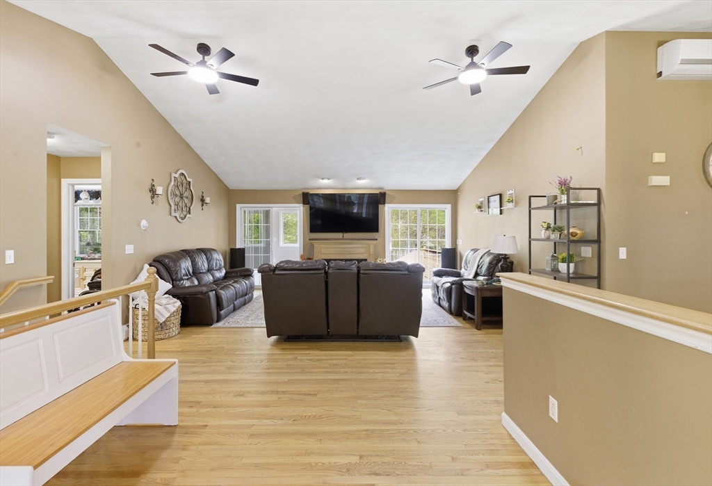 99 Burlingame Rd, Smithfield, RI Photo #8