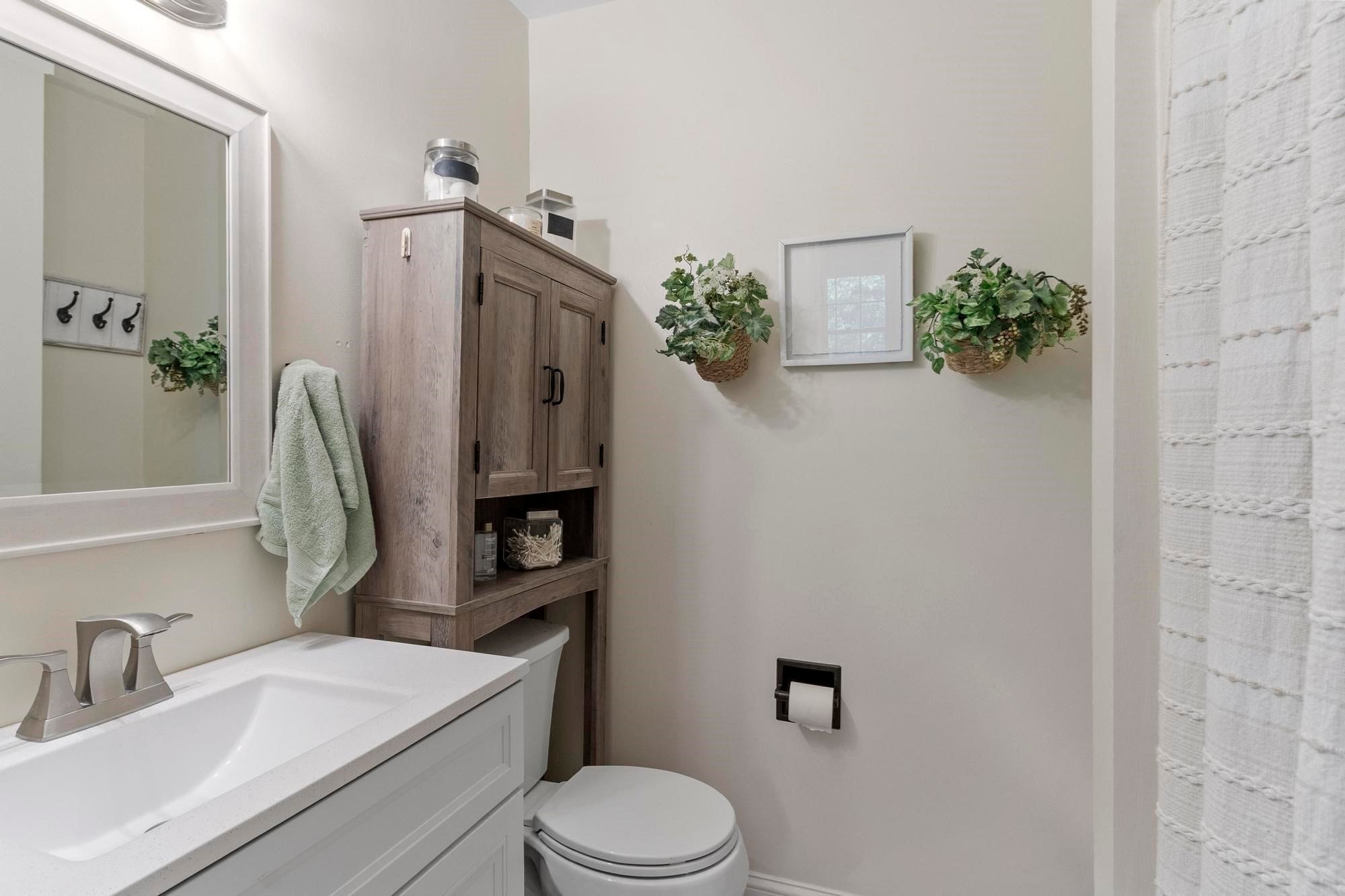 84 Waterford Dr #84, Worcester, MA, 84 Waterford Dr #84, Worcester, MA Photo #28