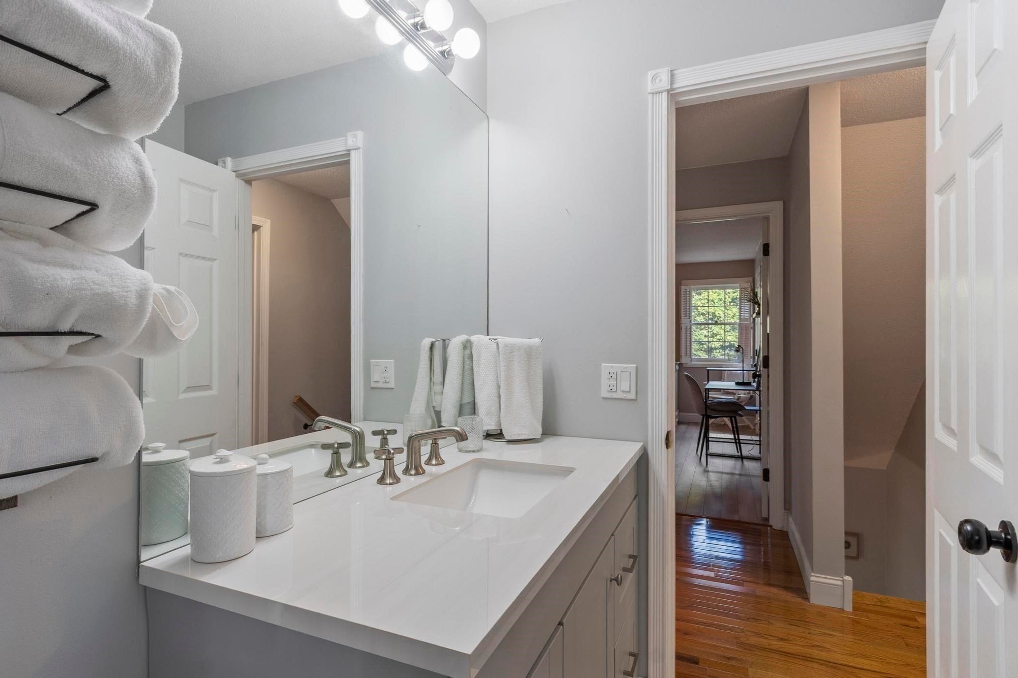 84 Waterford Dr #84, Worcester, MA, 84 Waterford Dr #84, Worcester, MA Photo #22