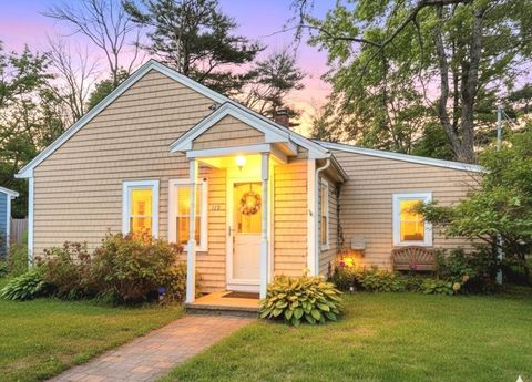 115 Waltham St Hanson MA 02341