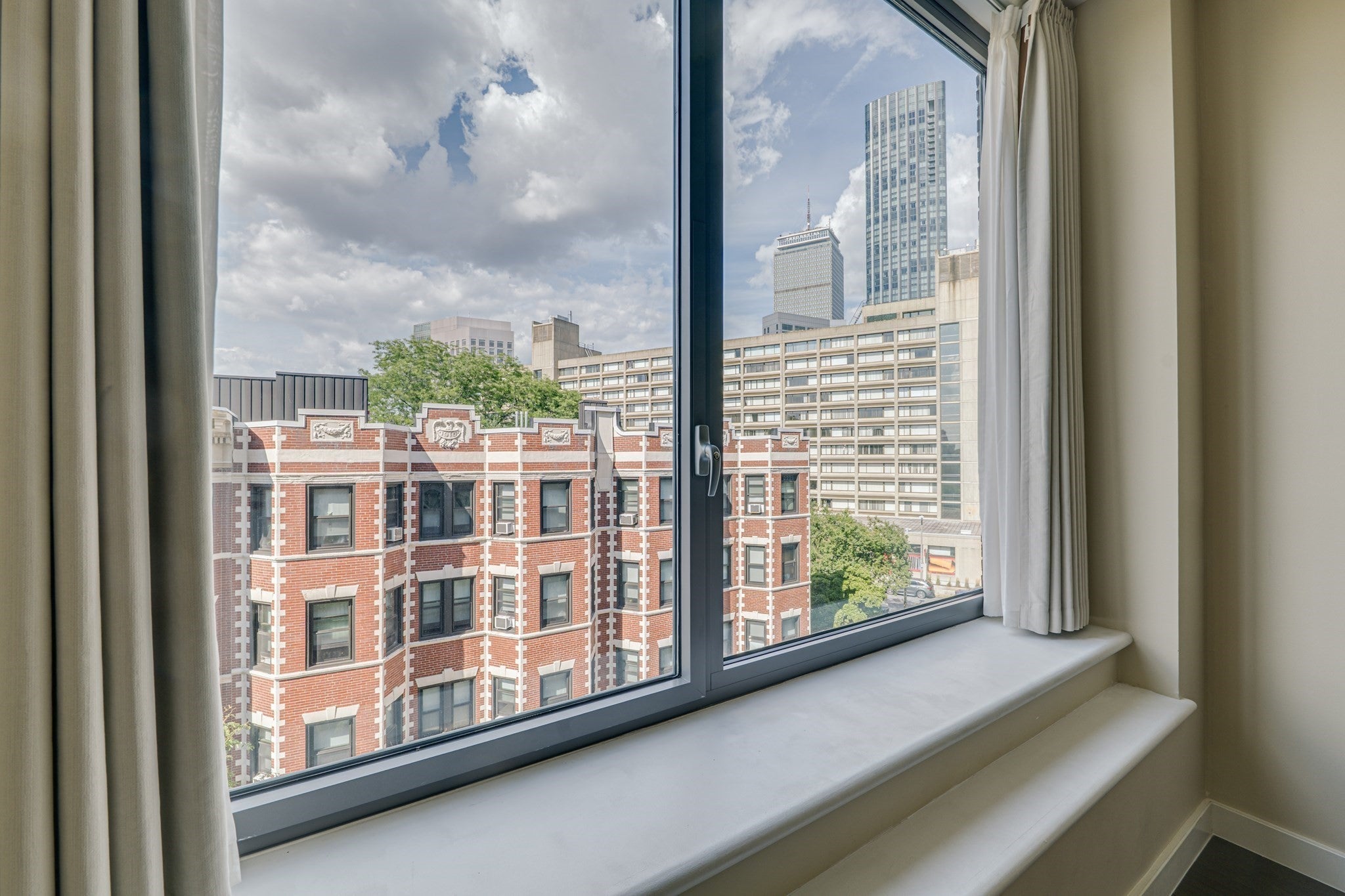 43 Westland Ave #409, Boston, MA Photo #17
