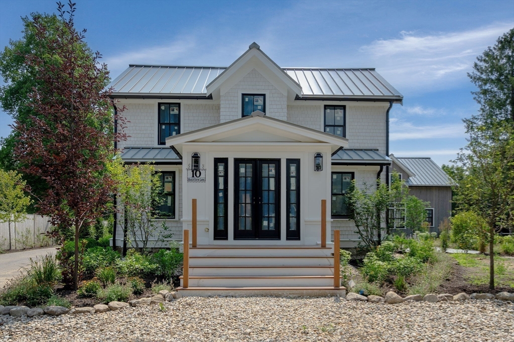 430 Old Bedford Road