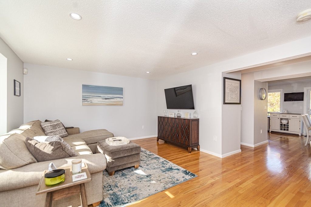 1003 Lewis O Gray Dr 1003