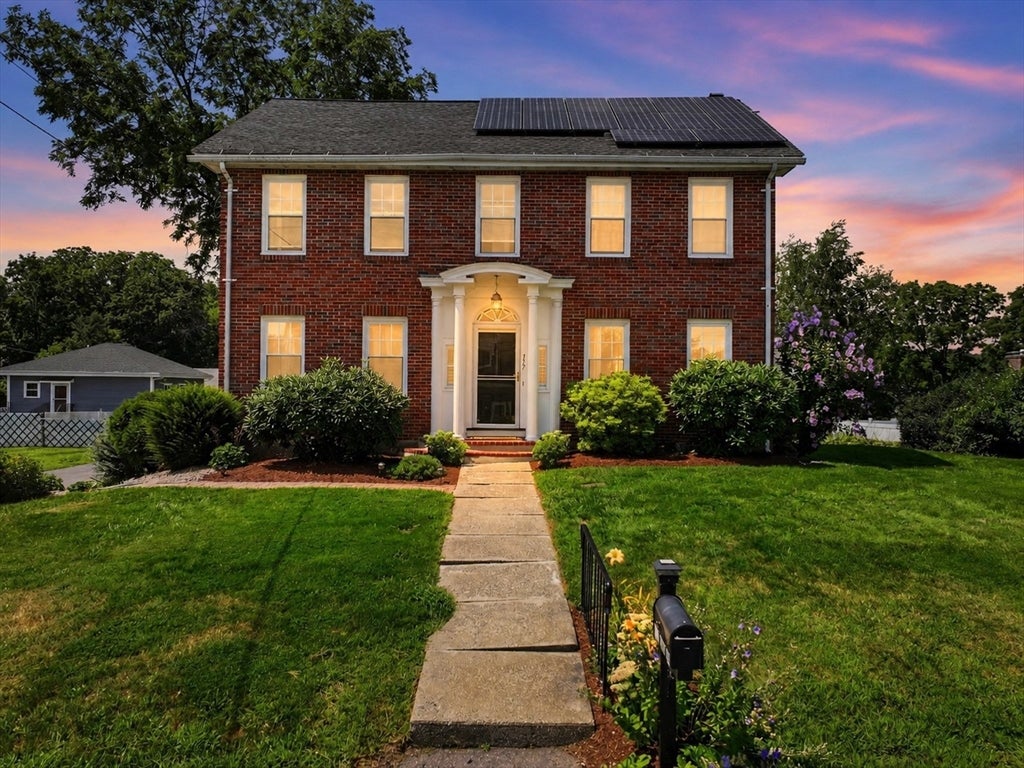 Photo of 117 Cook Ln, Marlborough, MA