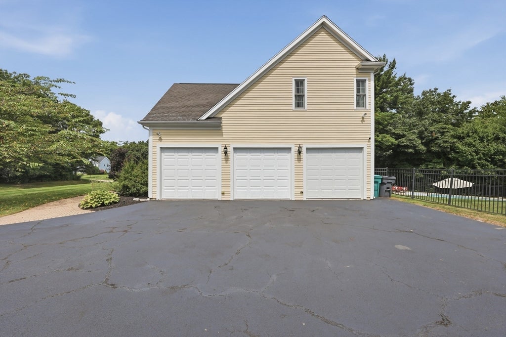 8 Juniper Road