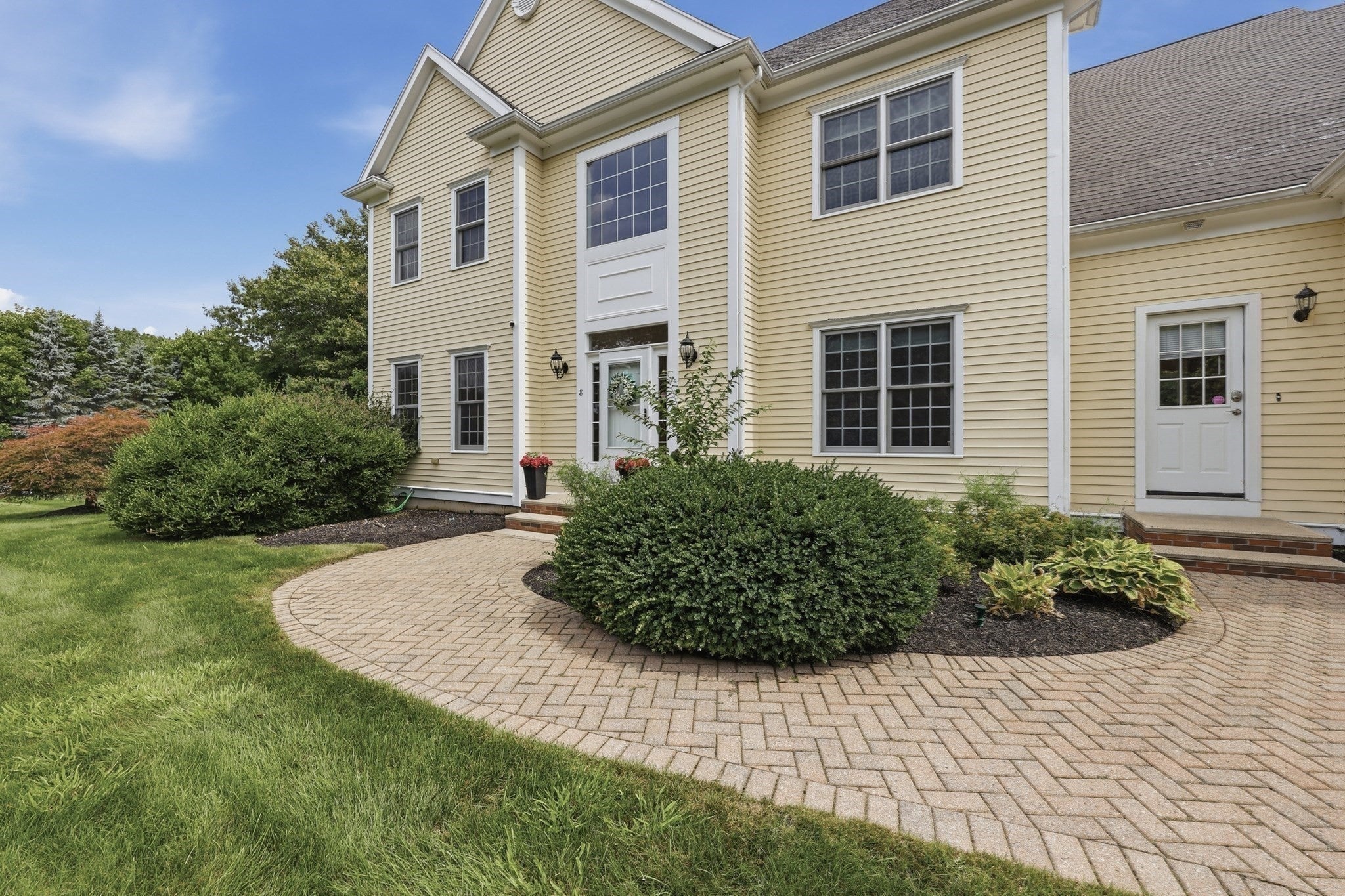 8 Juniper Road