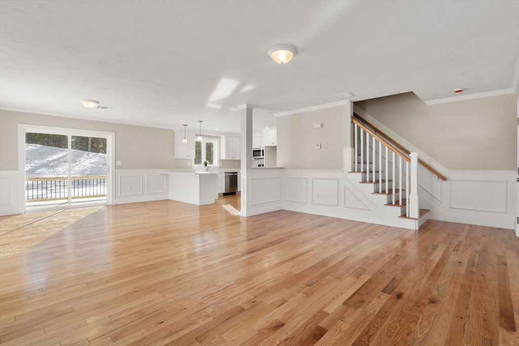 77 Minot Ave