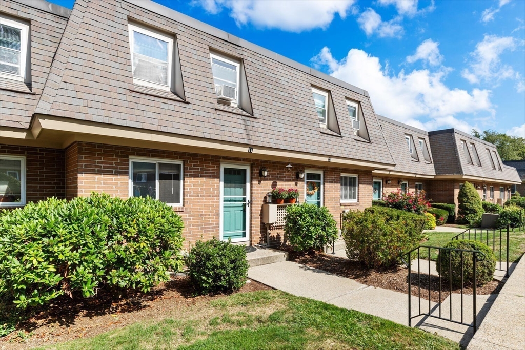 11 Walcott Valley Dr 11