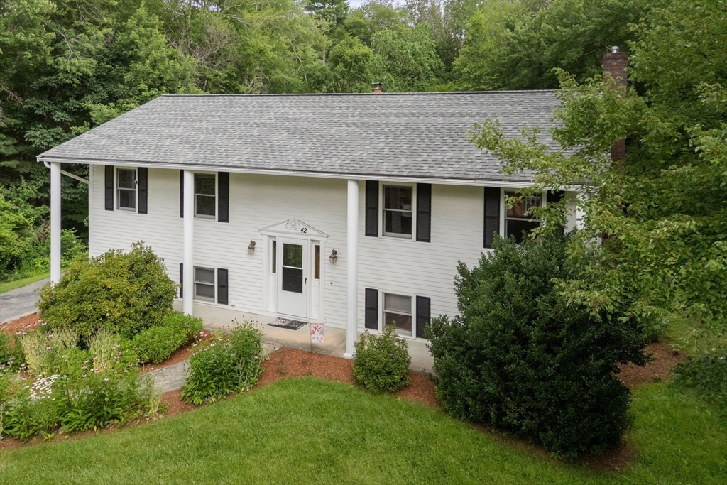 42 Jessica Way, Northbridge, MA, 42 Jessica Way, Northbridge, MA Photo #2